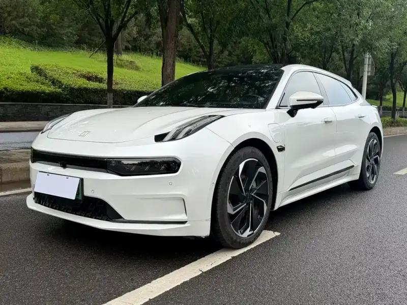 Zeekr 001, 2022