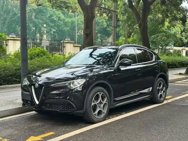 Alfa Romeo Stelvio, 2020