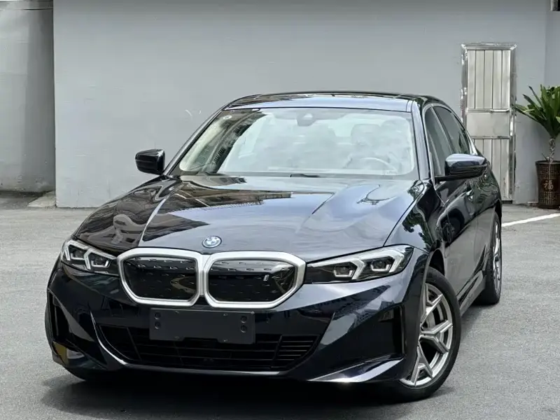 BMW i3, 2022