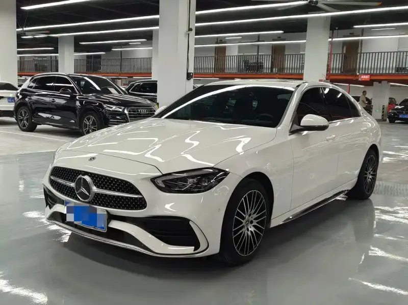 Mercedes-Benz C-Class, 2022