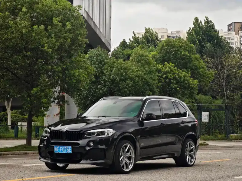 BMW X5 (Import), 2016