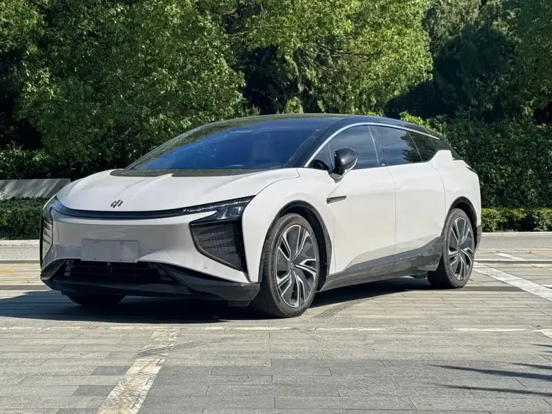 HiPhi X, 2022