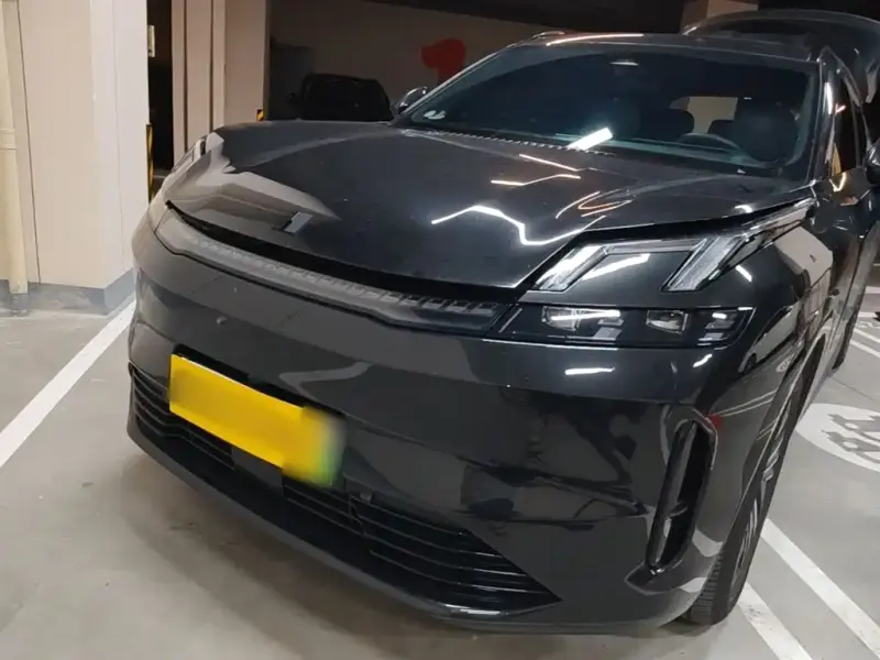 Lynk & Co 08 EM-P, 2024