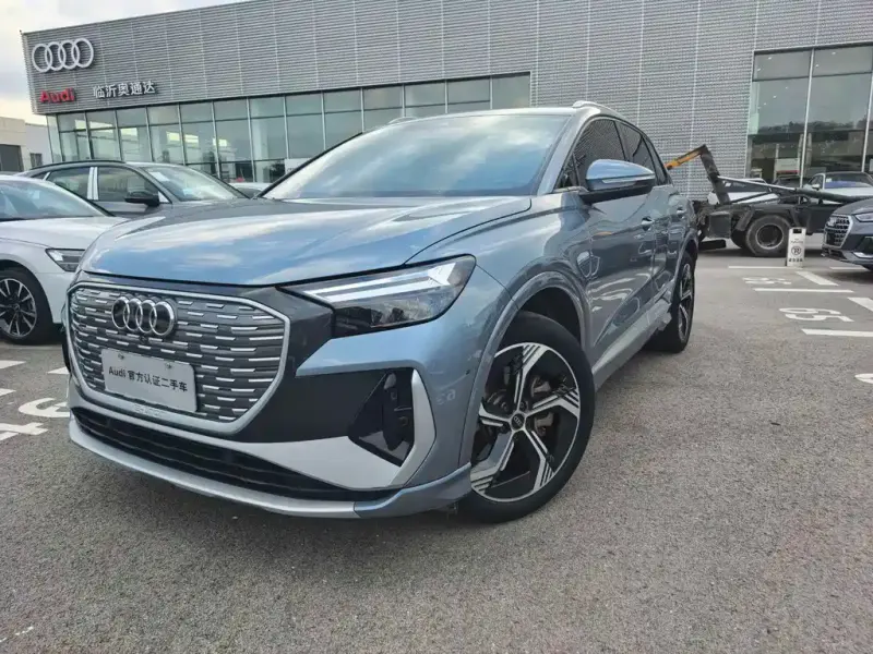 Audi Q4 e-tron, 2024
