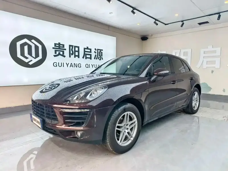 Porsche Macan, 2019 — фото 1
