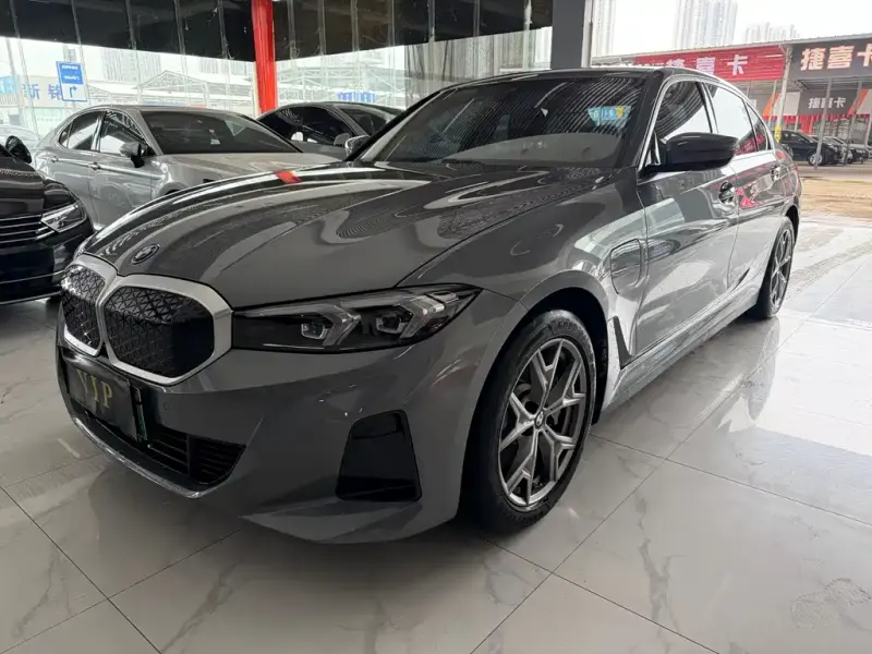 BMW i3, 2025