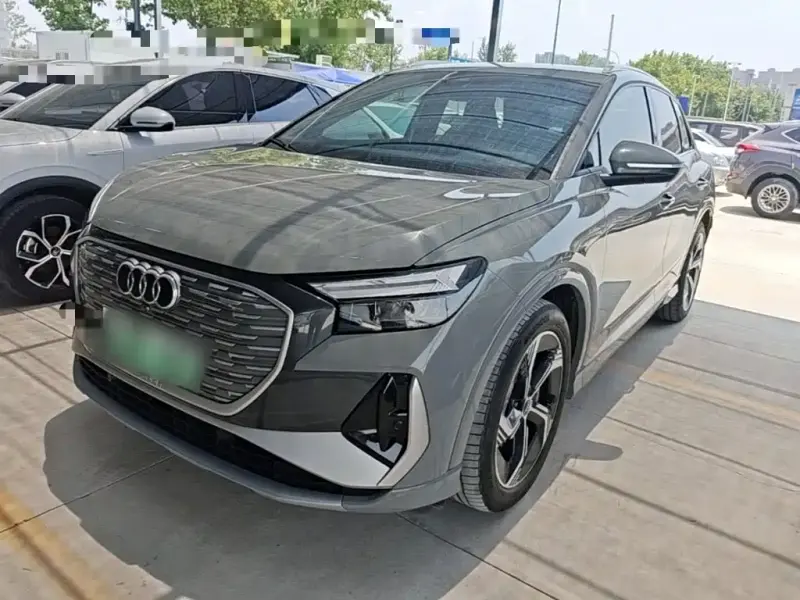 Audi Q4 e-tron, 2024