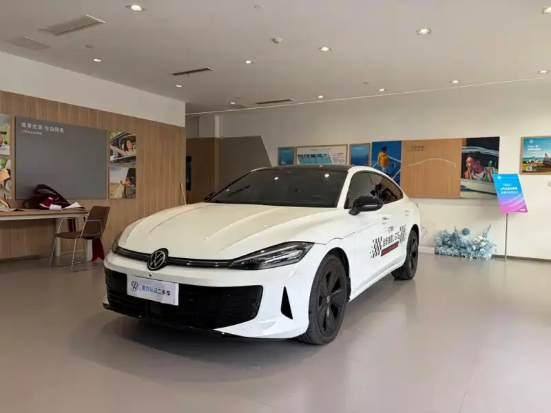 Volkswagen Lamando, 2025