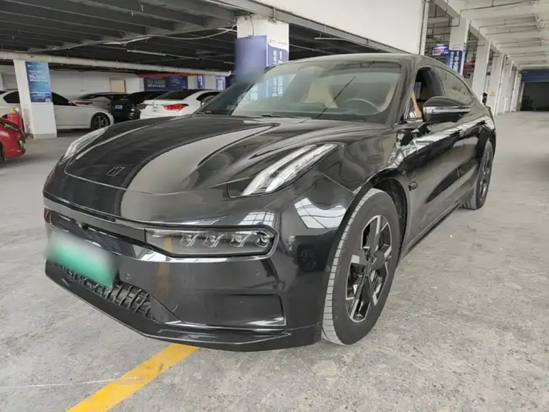 Zeekr 001, 2023