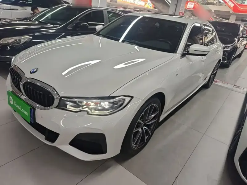 BMW 3 Series, 2021
