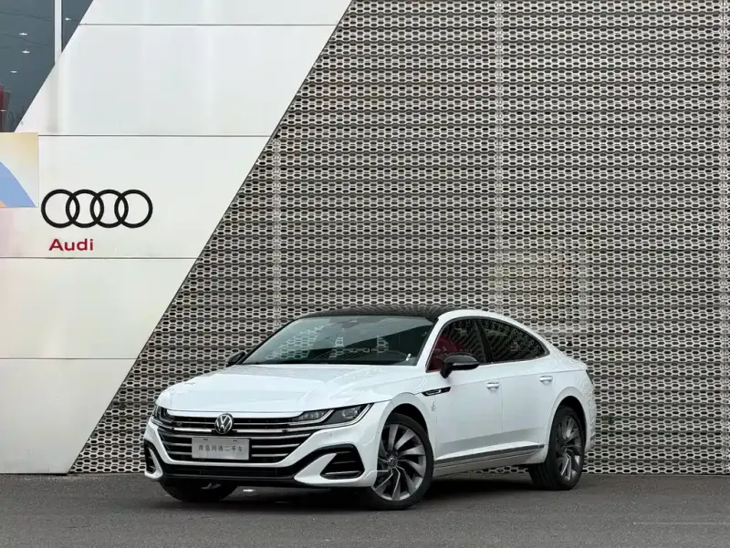 Volkswagen CC, 2024