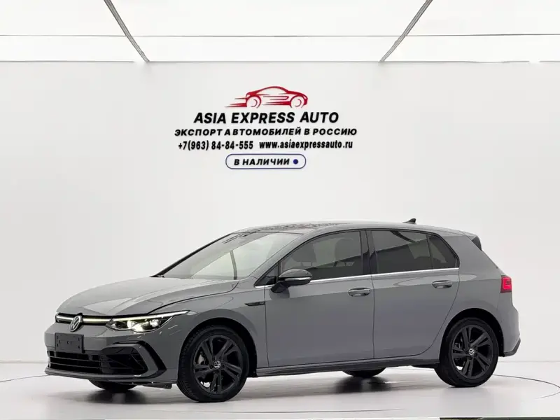 Volkswagen Golf, 2023