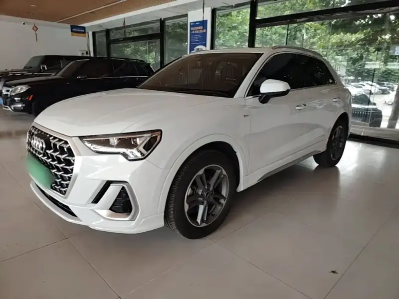 Audi Q3, 2025