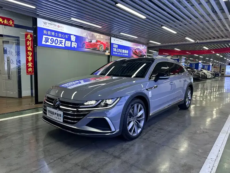 Volkswagen CC, 2025