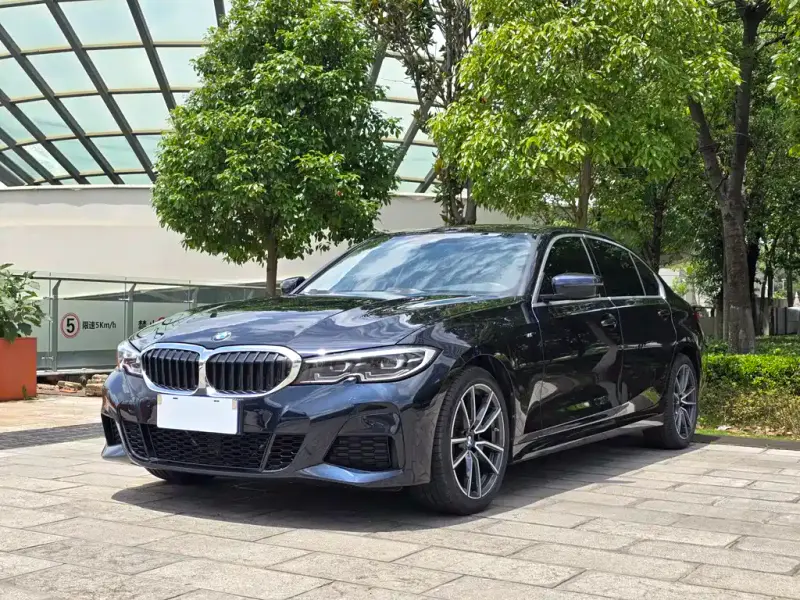BMW 3 Series, 2022