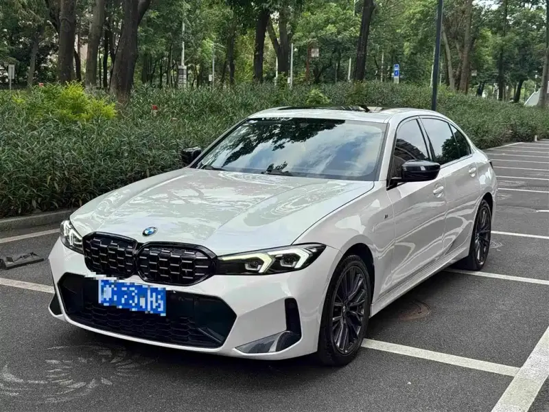 BMW 3 Series, 2023