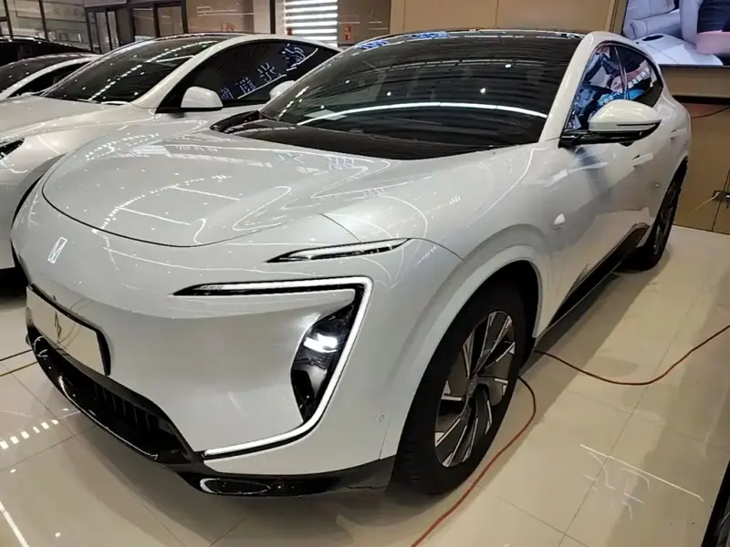 Avatr 07, 2025