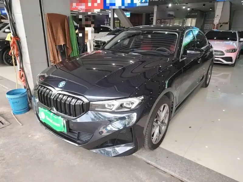 BMW i3, 2025