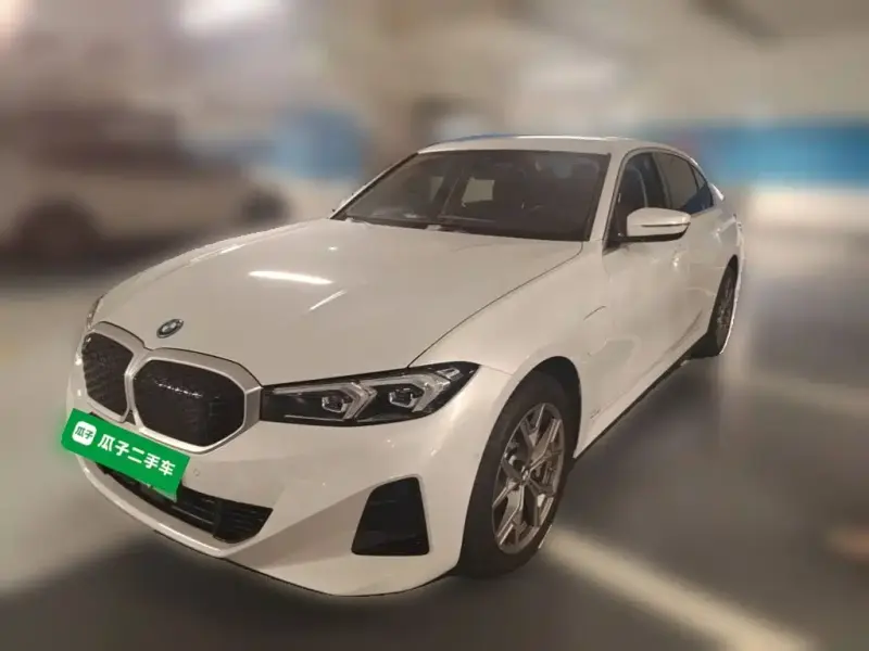 BMW i3, 2025