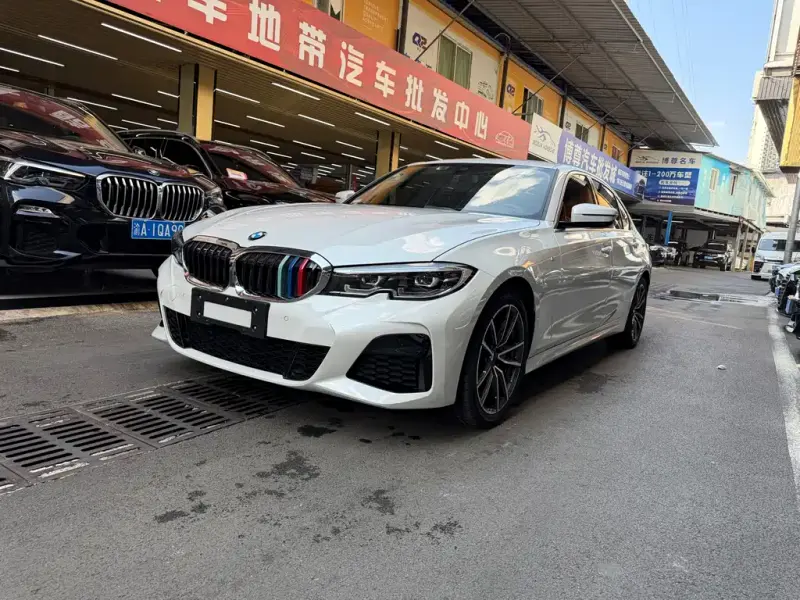 BMW 3 Series, 2022