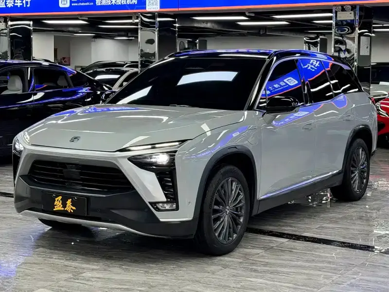 NIO ES8, 2022