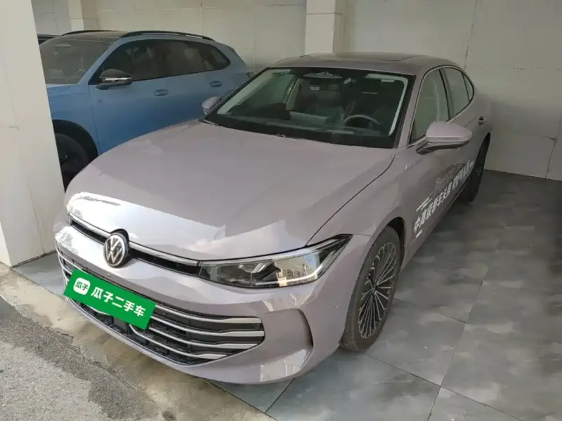 Volkswagen Passat, 2024