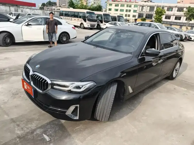 BMW 5 Series, 2022