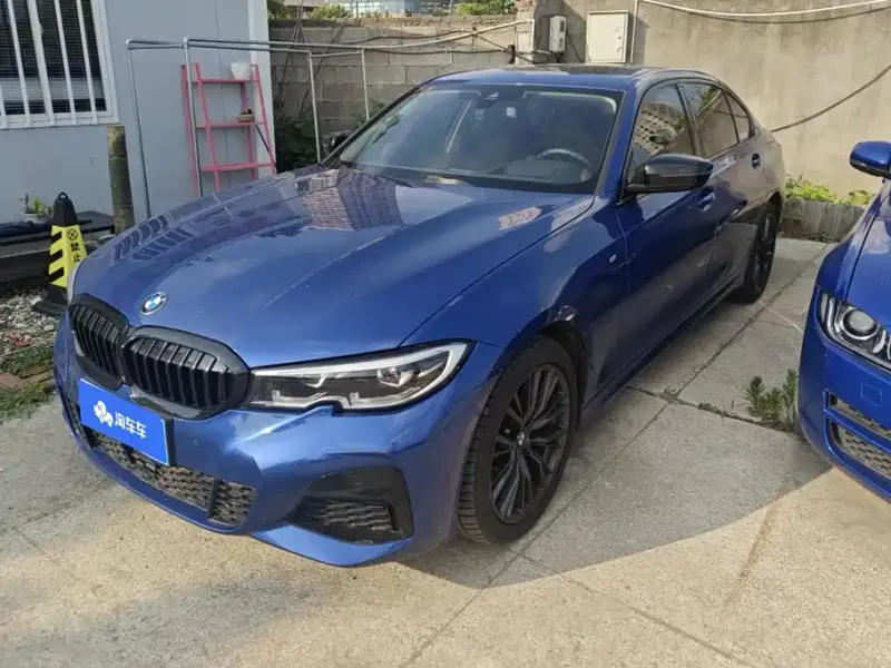 BMW 3 Series, 2022