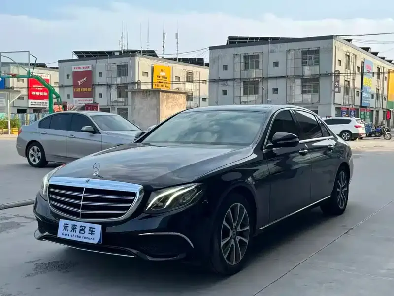 Mercedes-Benz E-Class, 2020 — фото 1
