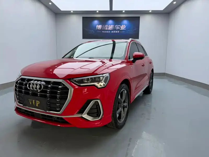 Audi Q3, 2022