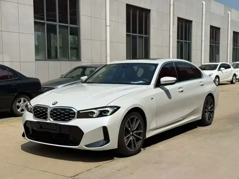 BMW 3 Series, 2024