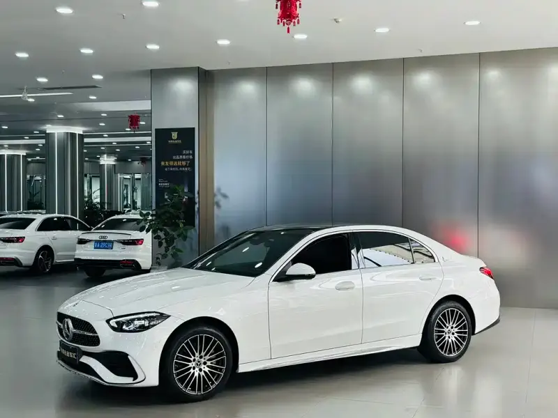 Mercedes-Benz C-Class, 2023 — фото 1