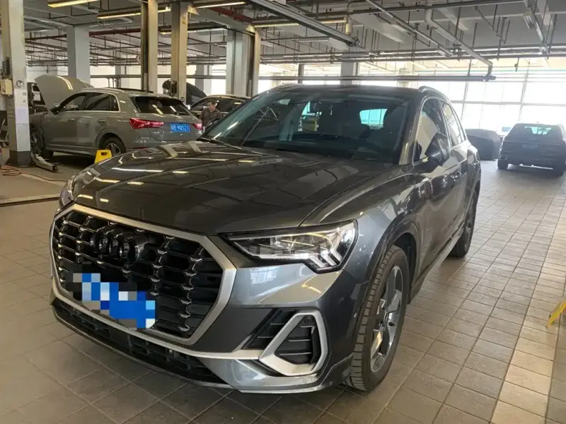 Audi Q3, 2023