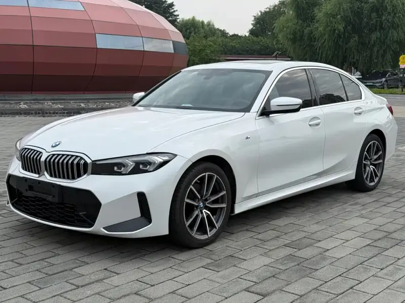 BMW 3 Series, 2024