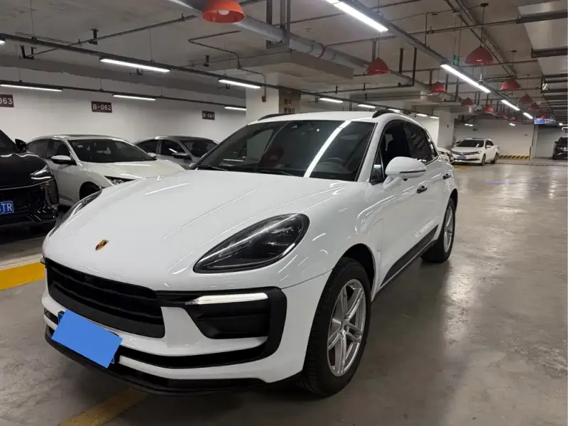 Porsche Macan, 2021 — фото 1
