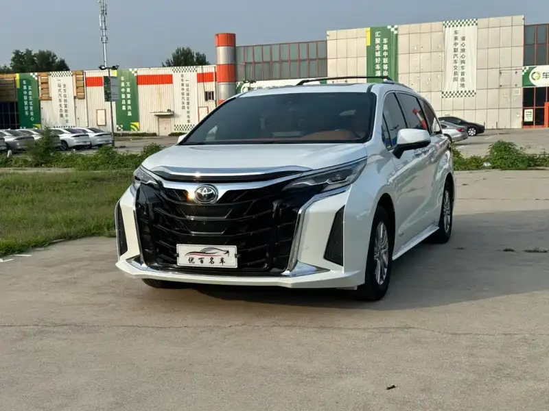 Toyota Sienna, 2022