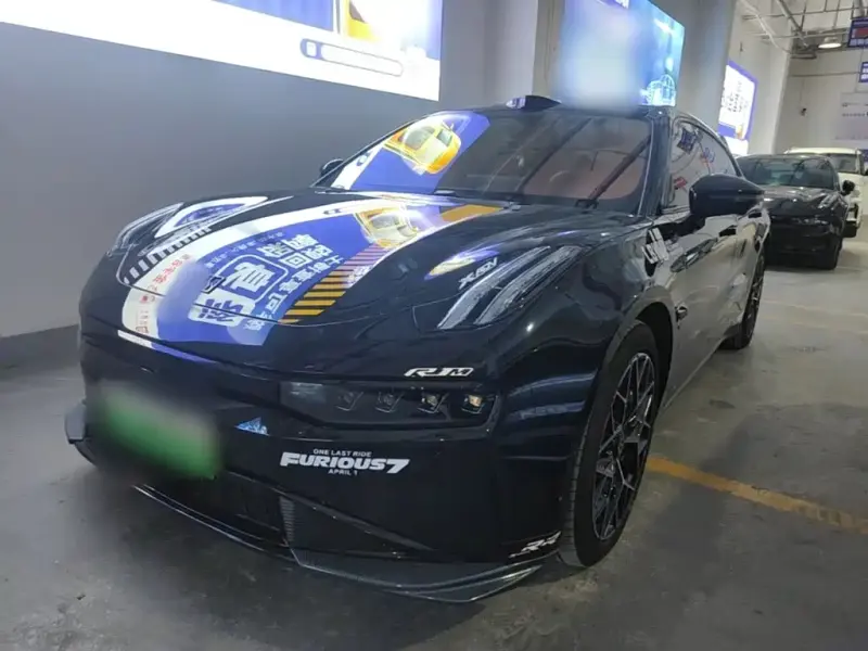Zeekr 001, 2025