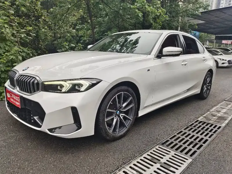 BMW 3 Series, 2023