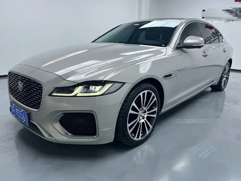 Jaguar XFL, 2024 — фото 1