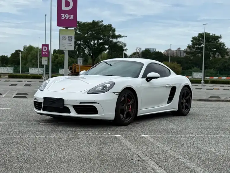 Porsche 718, 2017