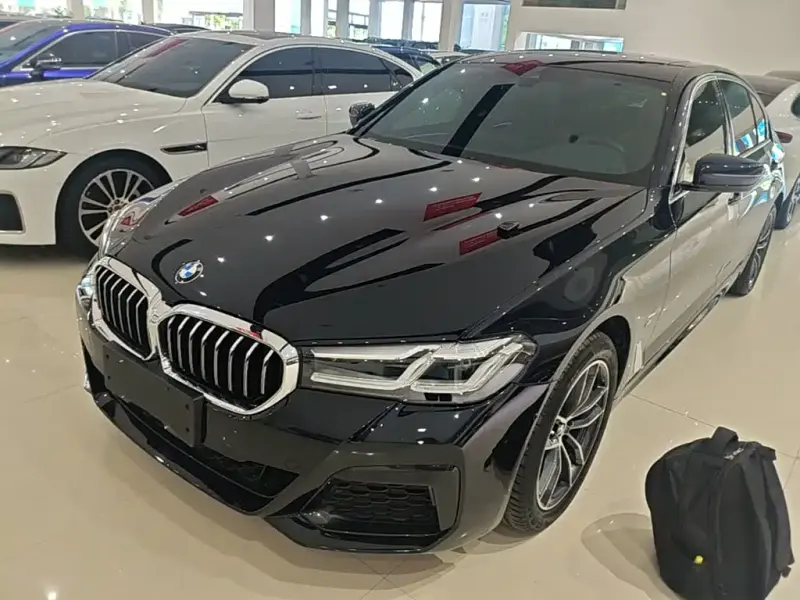 BMW 5 Series, 2022