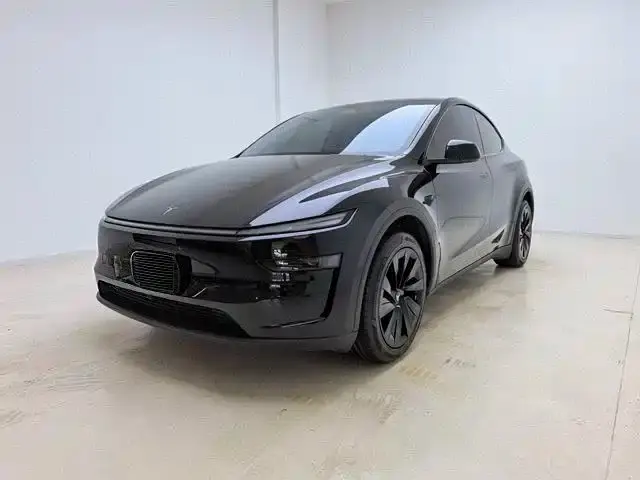 Tesla Model Y, 2026