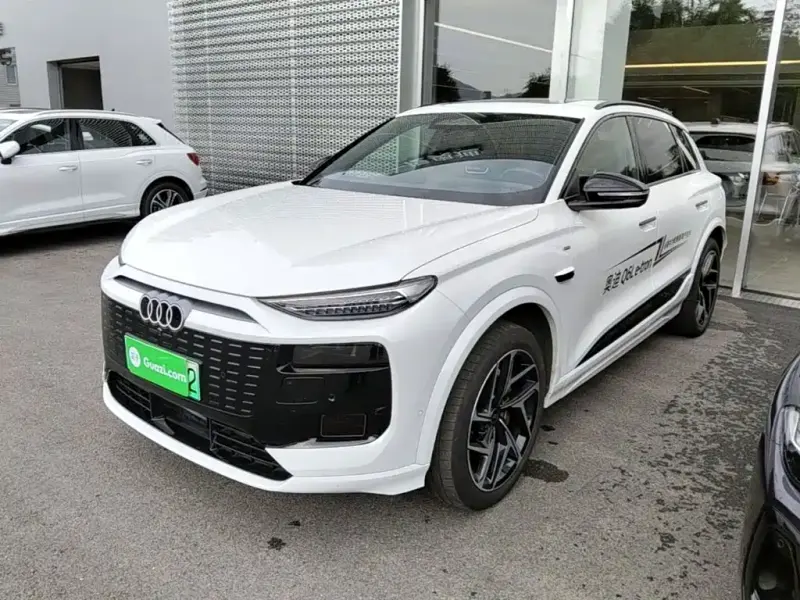 Audi Q6L e-tron, 2025 — фото 1