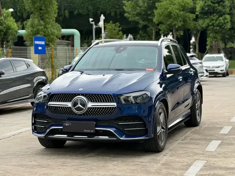 Mercedes-Benz GLE( ), 2019 — фото 1