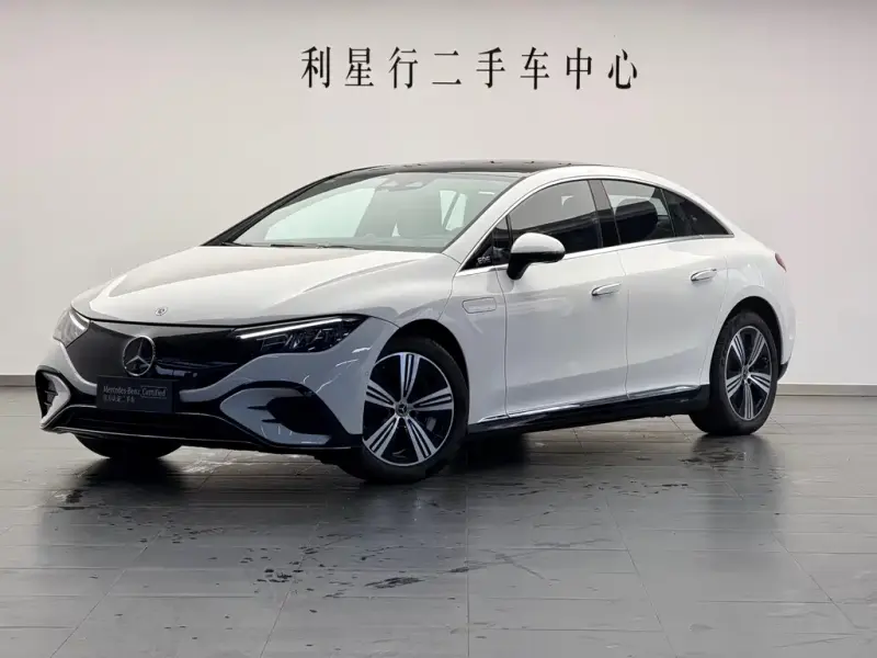 Mercedes-Benz EQE, 2025