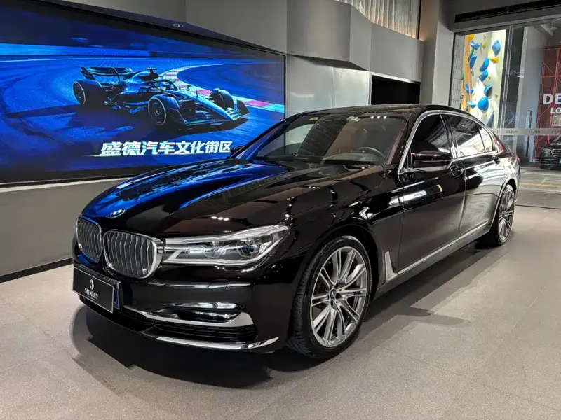 BMW 7 Series, 2019 — фото 1