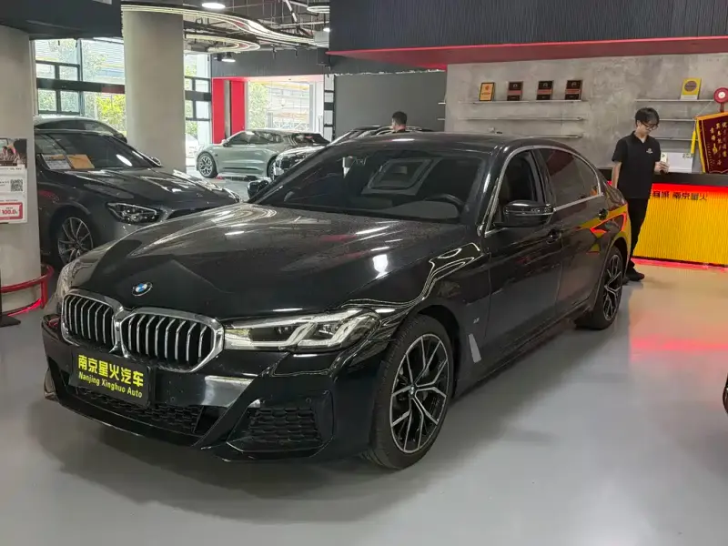 BMW 5 Series, 2022
