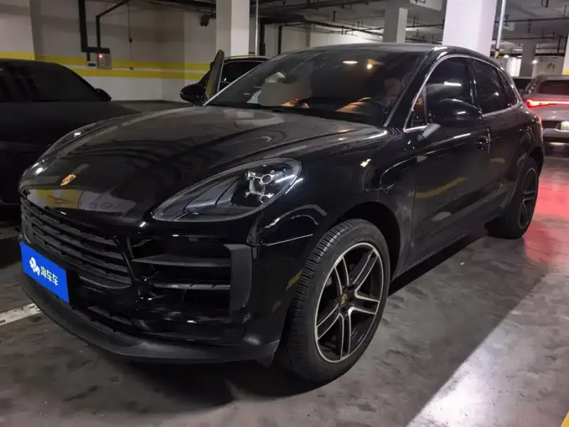 Porsche Macan, 2021