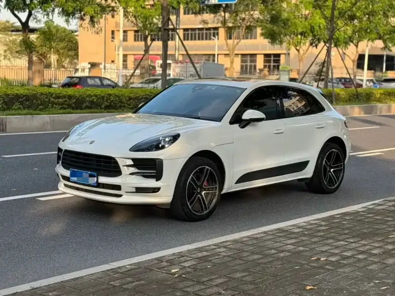 Porsche Macan, 2021 — фото 1