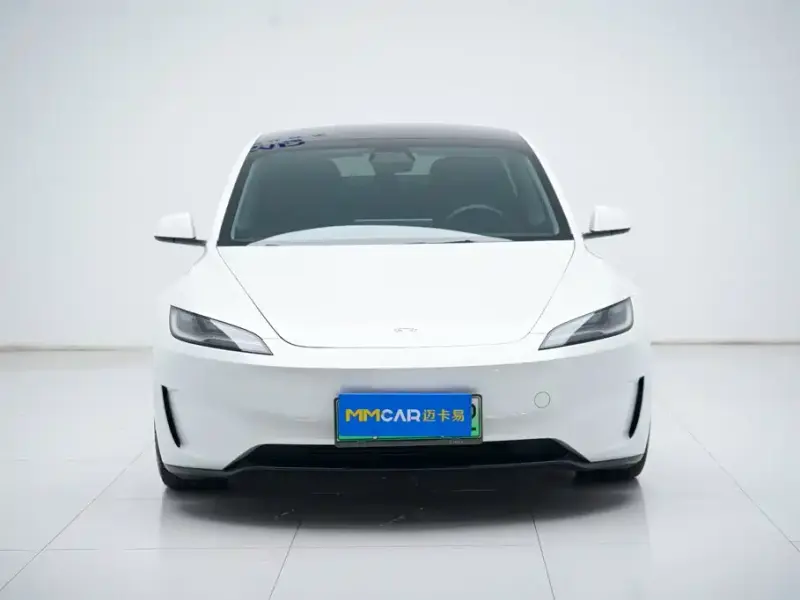 Tesla Model 3, 2024